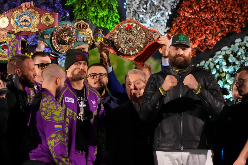 Usyk fury purse