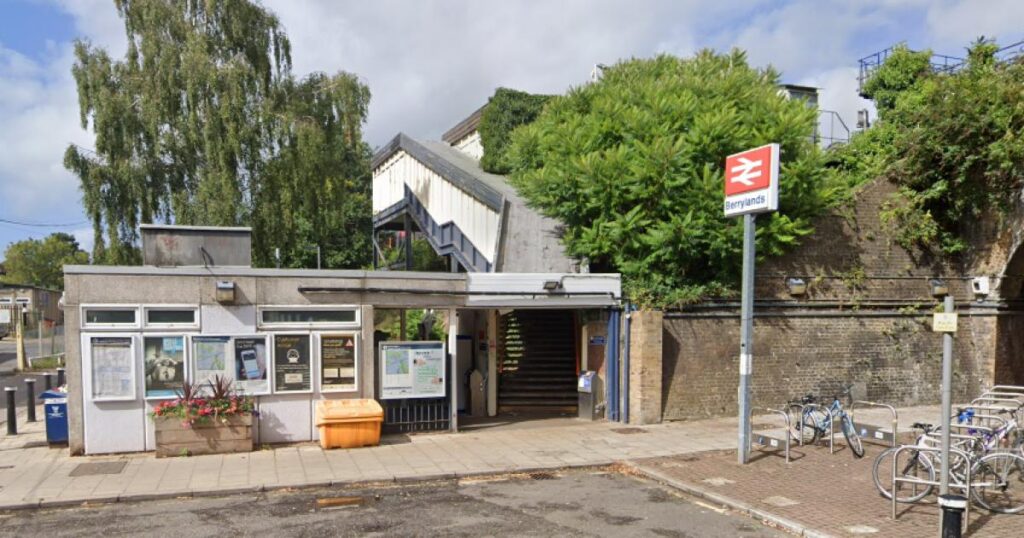 Berrylands station to shut for three months for repairs