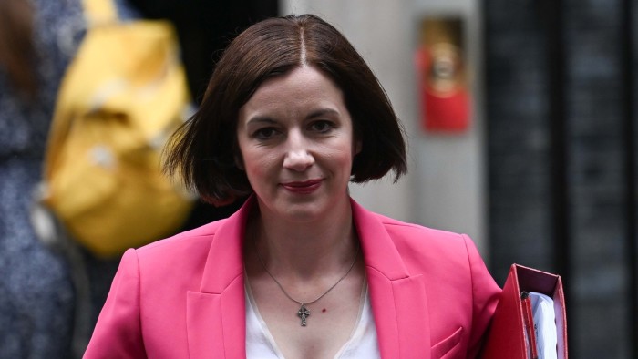 Ministers to launch £500mn scheme to help struggling families