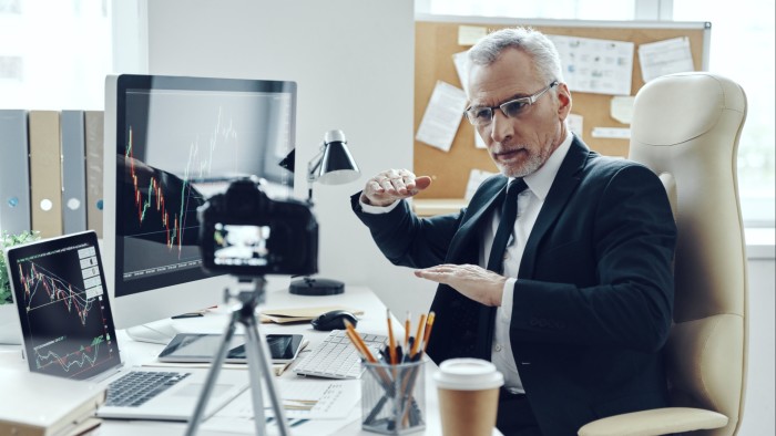 How to deal with finance on socials