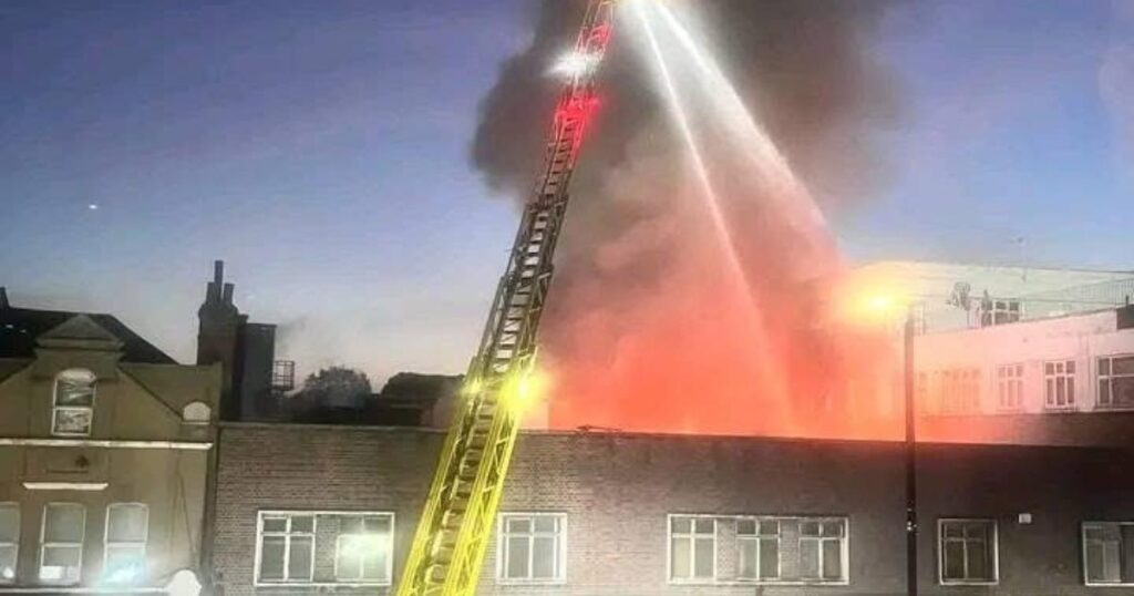 Penge Poundland fire showed how kindness is on display in SE20