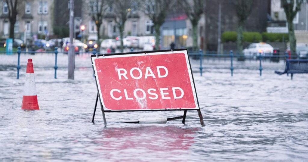 London weather: Met Office issues yellow weather warning