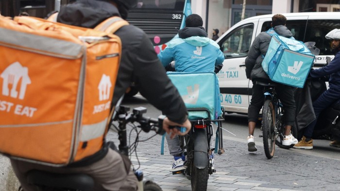 UK vows to end illegal gig economy work for migrants