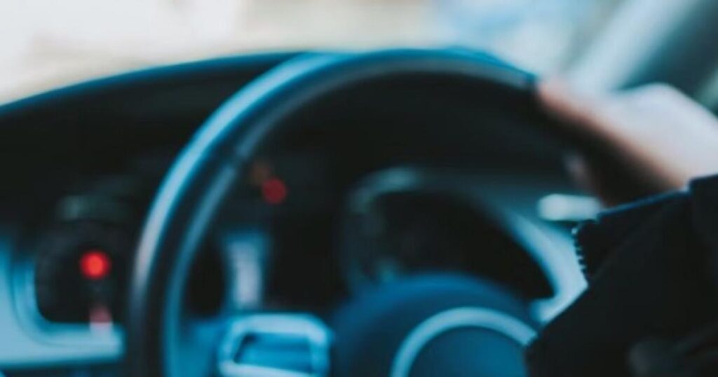 Drink driver from Mitcham blamed crash on headlights