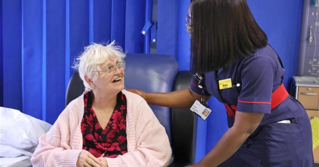 Queen’s and King George Hospitals NHS trust goes paperless