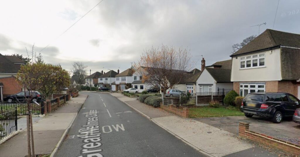 Great Nelmes Chase, Hornchurch parking restrictions proposed
