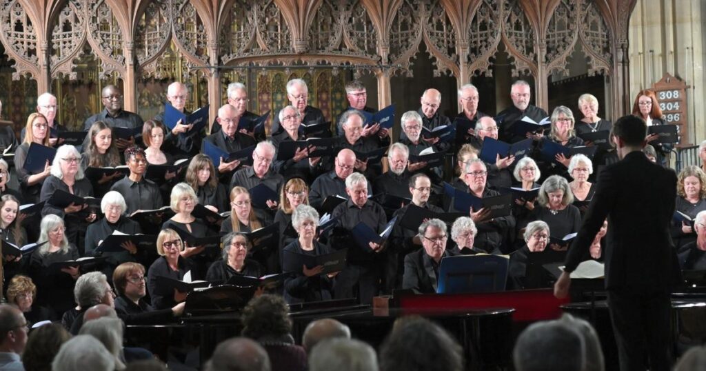 Harlow Chorus celebrates 50th anniversary with Epping show