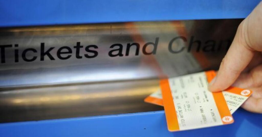 TfL fare dodger from Grove Park admits 143 offences