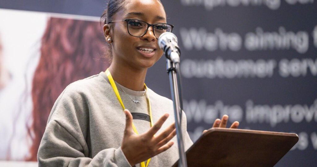 Students praise L&Q Housing scholarship fund at Stratford event