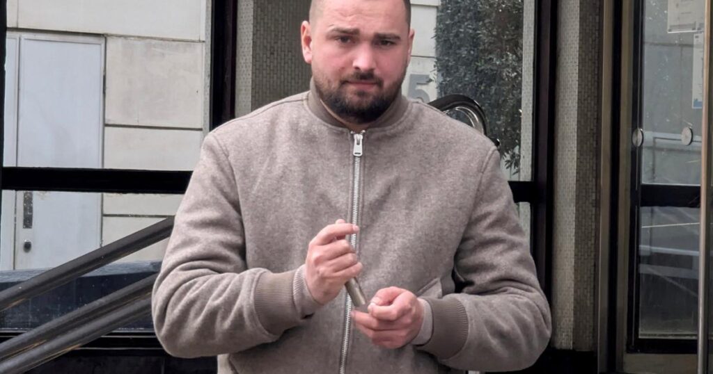 Barnet dad recruited imposer to take driving theory test