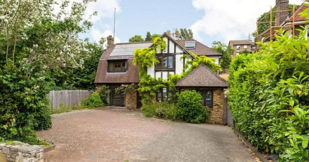 Park Hill Croydon detached 5-bedroom home for sale