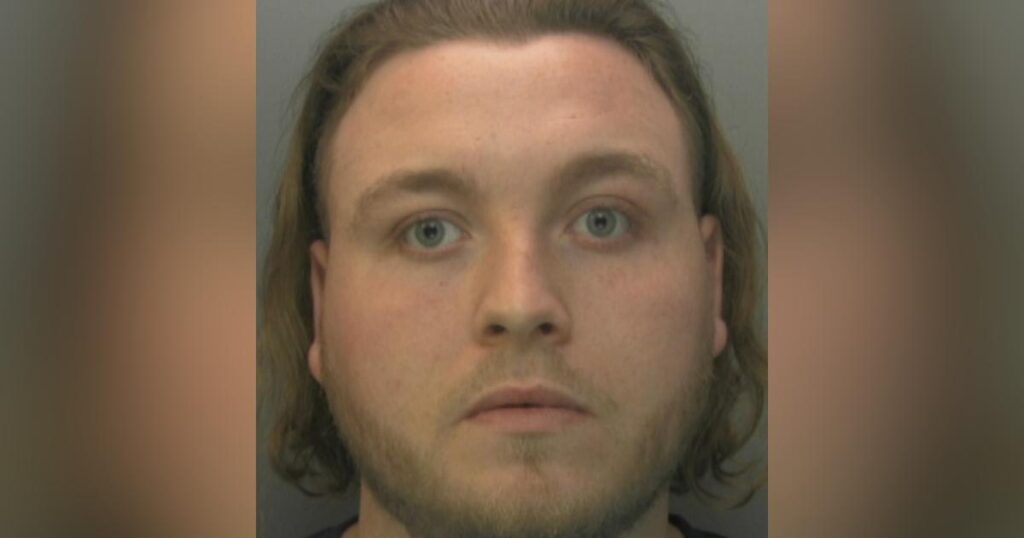 ‘Do not approach’ wanted man with Epsom and Ewell links