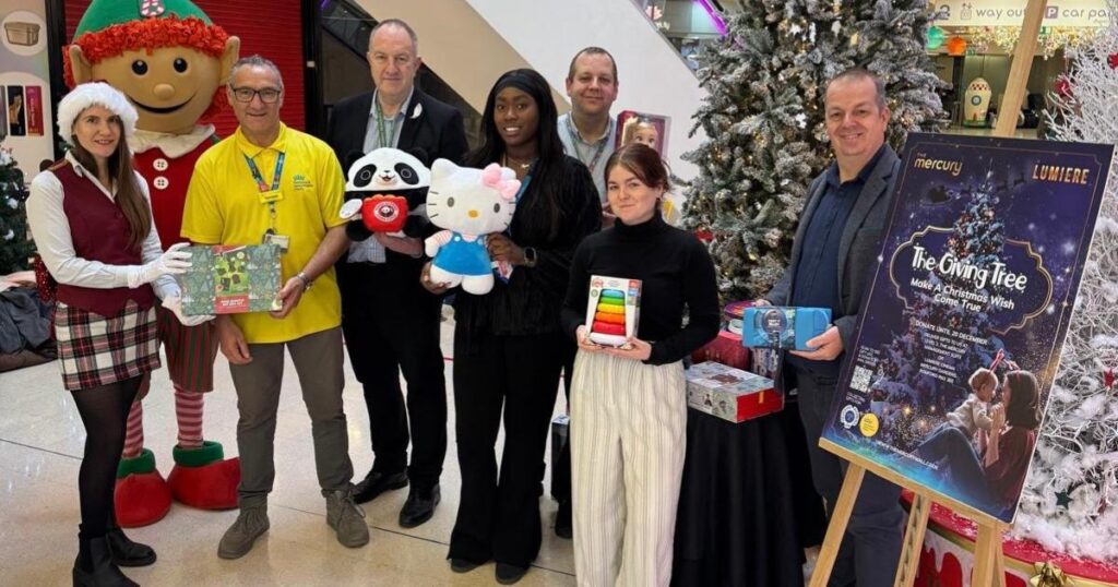The Mercury Shopping Centre, Romford launches Giving Tree appeal