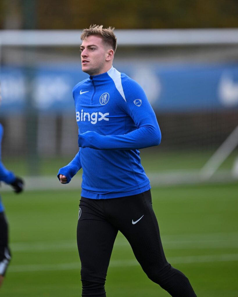 Time for Liam Delap to step up for Chelsea after stop-start beginning to Stamford Bridge career