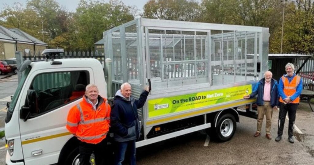 Brentwood Council new electric truck to clear up fly-tips