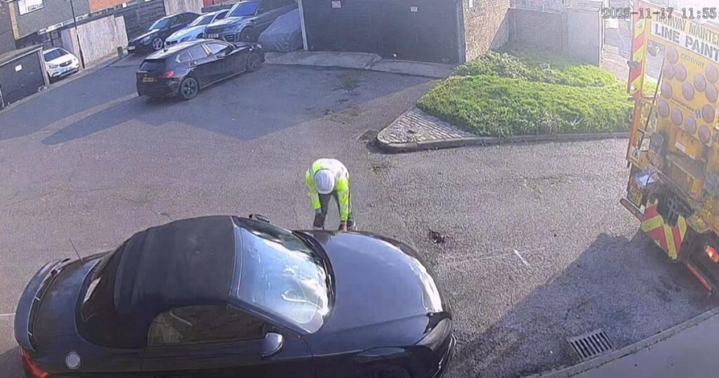 Croydon Audi driver fined for disabled bay painted round car