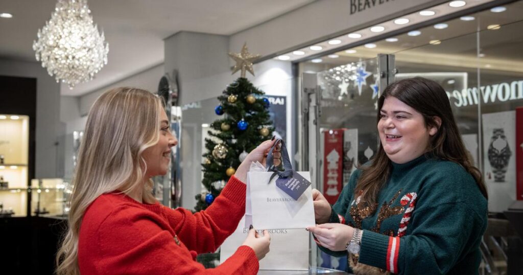 Beaverbrooks in Bluewater giving away Christmas gift cards