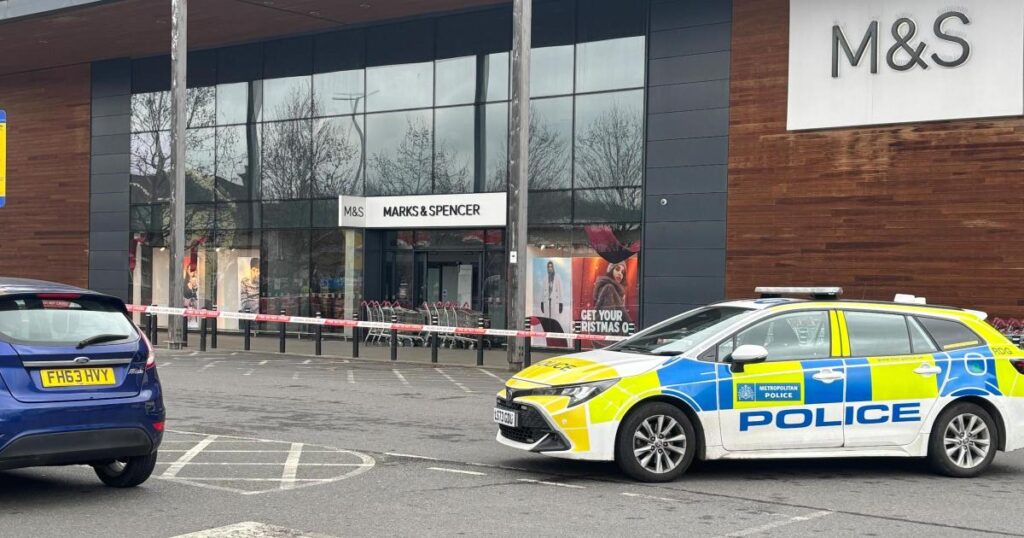 Gallions Road Charlton M&S carbon monoxide: Shop closed