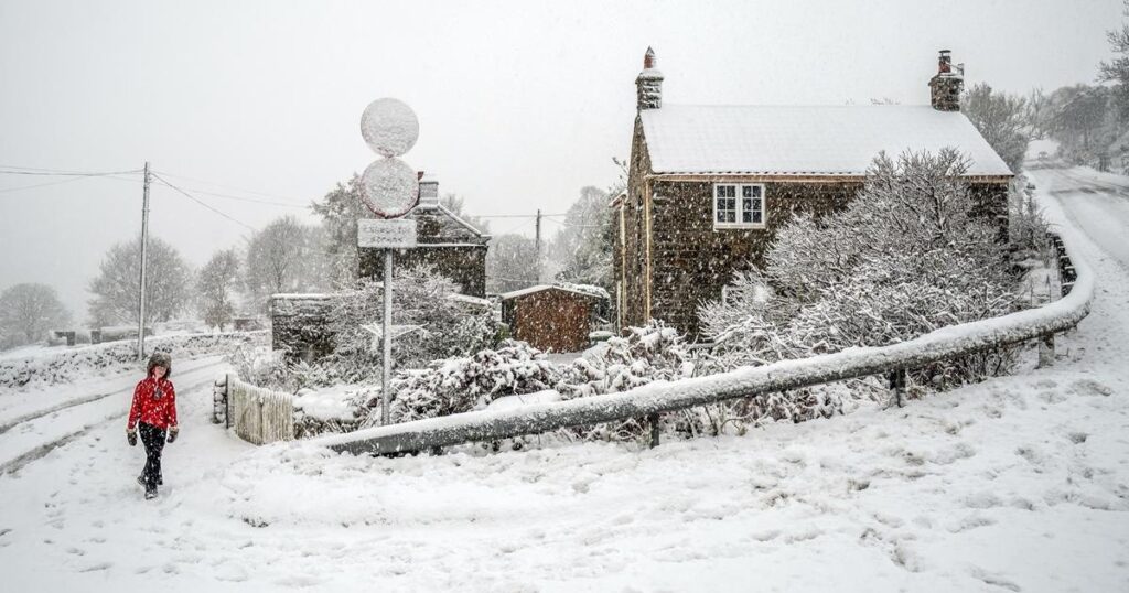 Snow and ice yellow weather warning issued across London