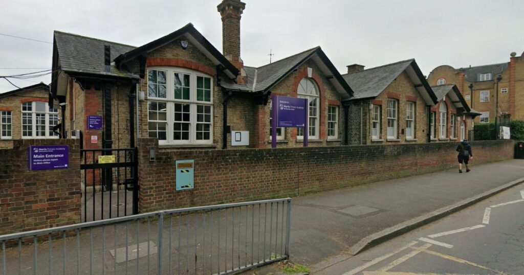 Top primary schools in Bexley and Bromley as places deadline nears